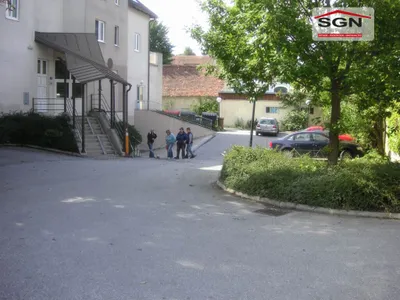 3-Zimmer-Wohnung mieten in Waidhofen an der Thaya – 73,5 m², € 484 – Bild 2 von 3