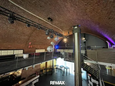 Gewerbeimmobilie mieten in Wien – 300 m², € 8.000 – Bild 9 von 17