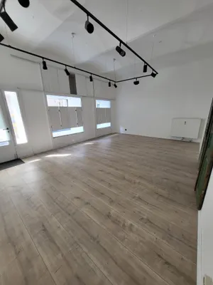 Gewerbeimmobilie kaufen in Graz – 70 m², € 175.000