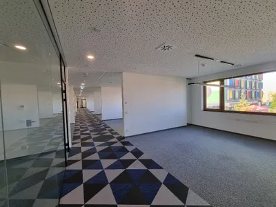 Gewerbeimmobilie mieten in Wels-Land – 351 m², € 13 – Bild 4 von 14