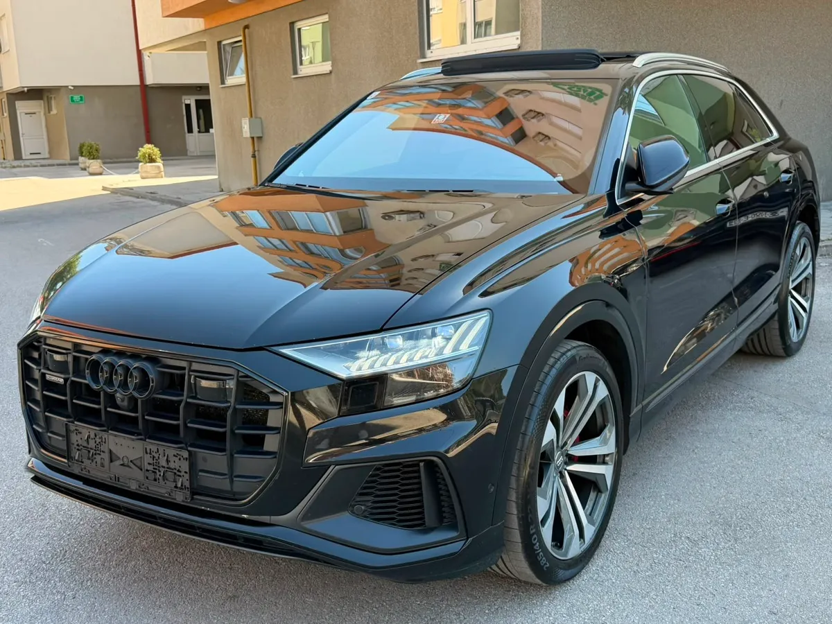 Audi Q8
