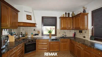 7-Zimmer-Haus kaufen in Korneuburg – 280 m², € 559.000 – Bild 2 von 39