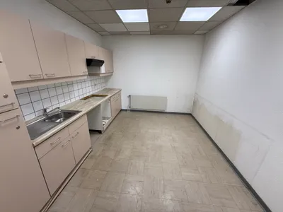 9-Zimmer-Gewerbeimmobilie mieten in Graz – 220 m², € 12 – Bild 5 von 5
