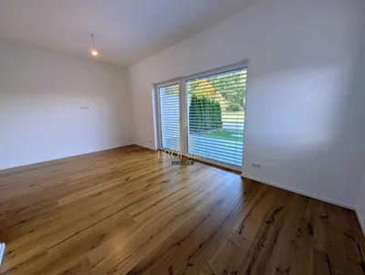 Haus kaufen in Vöcklabruck – 125 m², € 399.000 – Bild 2 von 21