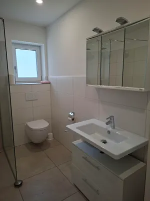 2-Zimmer-Gewerbeimmobilie mieten in Eferding – 60 m², € 9 – Bild 8 von 9