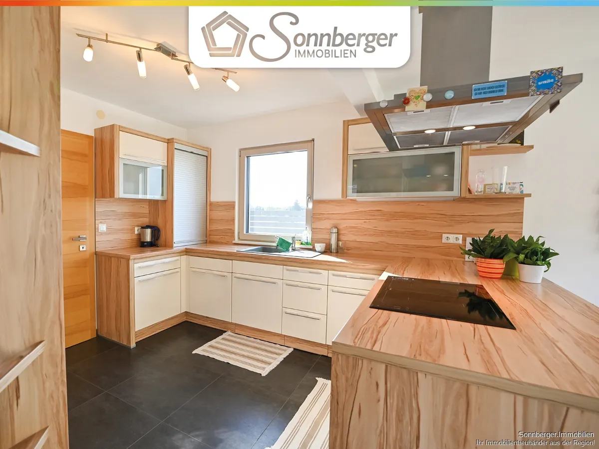 PRESTIGE 2.0 - Modernes Familienhaus mit Pool und PV-Anlage in Wolfern - Ansicht 3