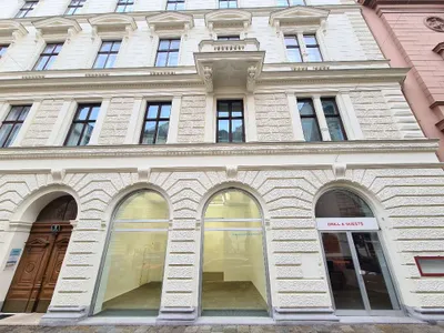 Gewerbeimmobilie mieten in Wien – 253 m², € 6.799
