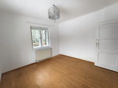 7-Zimmer-Haus mieten in Sankt Pölten – 270 m², € 1.950 – Bild 8 von 9