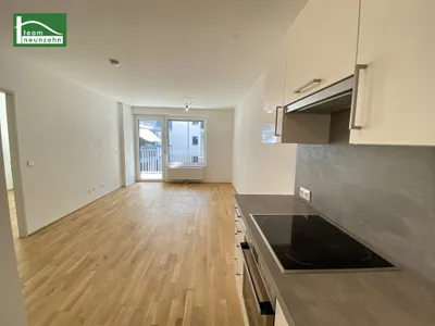 Gut geschnittene 2-Zimmer-Wohnung mit Balkon - Zentrale Lage zwischen SCN und Lorettowiese! – Bild 2