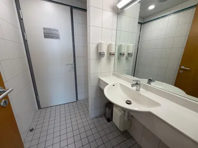 Gewerbeimmobilie mieten in Wien – 779 m², € 11 – Bild 14 von 28