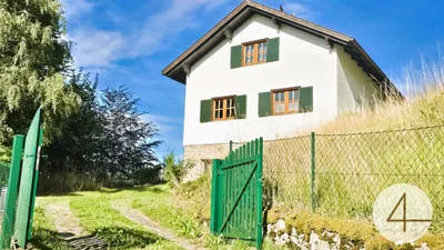 Haus kaufen in Zwettl – 2 326 m², € 389.000