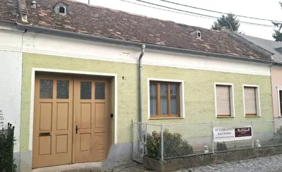 Haus zum Kauf in 2053 Hollabrunn