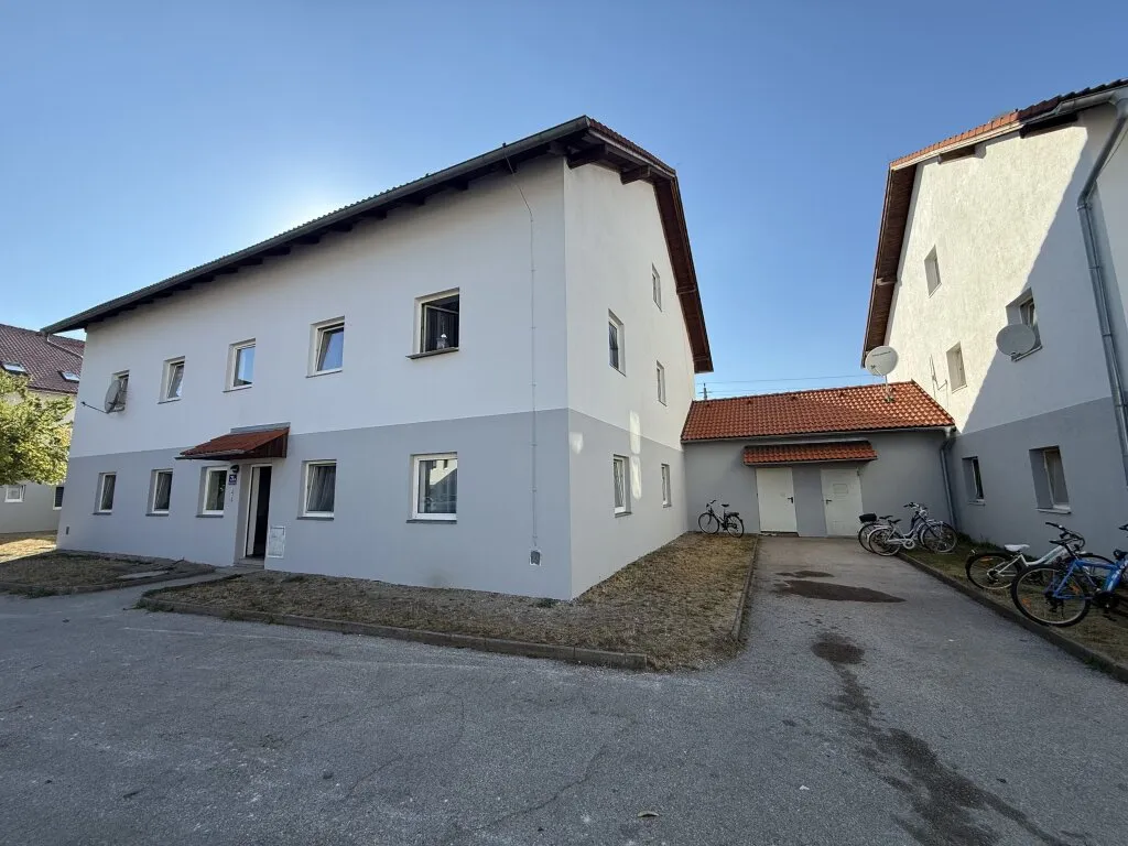 Zinshaus mit 6 Wohnungen in Wels - rund 5 % Nettorendite - Ansicht 2