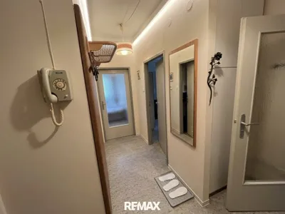 2-Zimmer-Wohnung kaufen in Neunkirchen – 49,3 m², € 105.000 – Bild 5 von 23