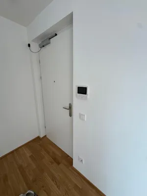 Moderne 2-Zimmer Wohnung Neubau mit Balkon mit Premium-Amenities im Village im Dritten – Bild 3