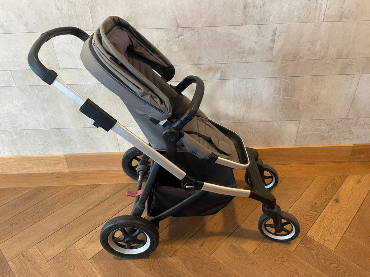 Thule Kinderwagen Urban Glide 4 Rad,  390,- (9990 Debant) - willhaben