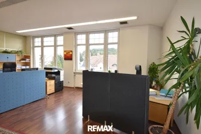 Gewerbeimmobilie mieten in Amstetten – 240 m², € 2.160 – Bild 3 von 10