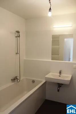 Schöne 3 Zimmerwohnung mit Terrassen in Simmering – Bild 3