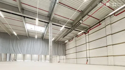 Gewerbeimmobilie mieten in Bruck an der Leitha – 5 934 m² – Bild 2 von 10