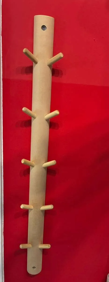 Hakenleiste holz h&m Gaderobenleiste, € 25,- (1220 Wien)