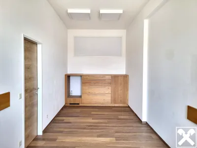 4-Zimmer-Gewerbeimmobilie mieten in Linz Land – 125 m², € 850 – Bild 4 von 12