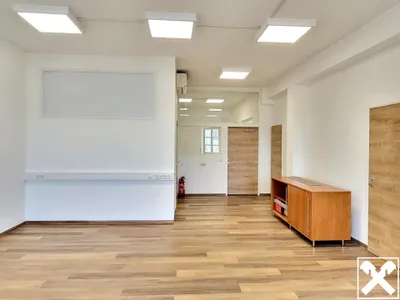 4-Zimmer-Gewerbeimmobilie mieten in Linz Land – 125 m², € 850 – Bild 2 von 12