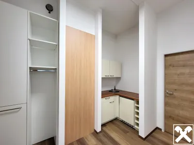 4-Zimmer-Gewerbeimmobilie mieten in Linz Land – 125 m², € 850 – Bild 7 von 12