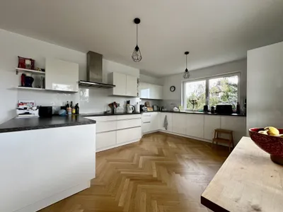 Luxus-Wohnung in Grinzinger TOP LAGE! / 3 Balkone / 2 Garagenstellplätze! – Bild 3