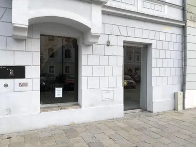 Gewerbeimmobilie mieten in Wels – 68 m², € 973 – Bild 1 von 3