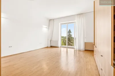 13-Zimmer-Immobilie mieten in Mödling – 569 m², € 14.300 – Bild 13 von 53