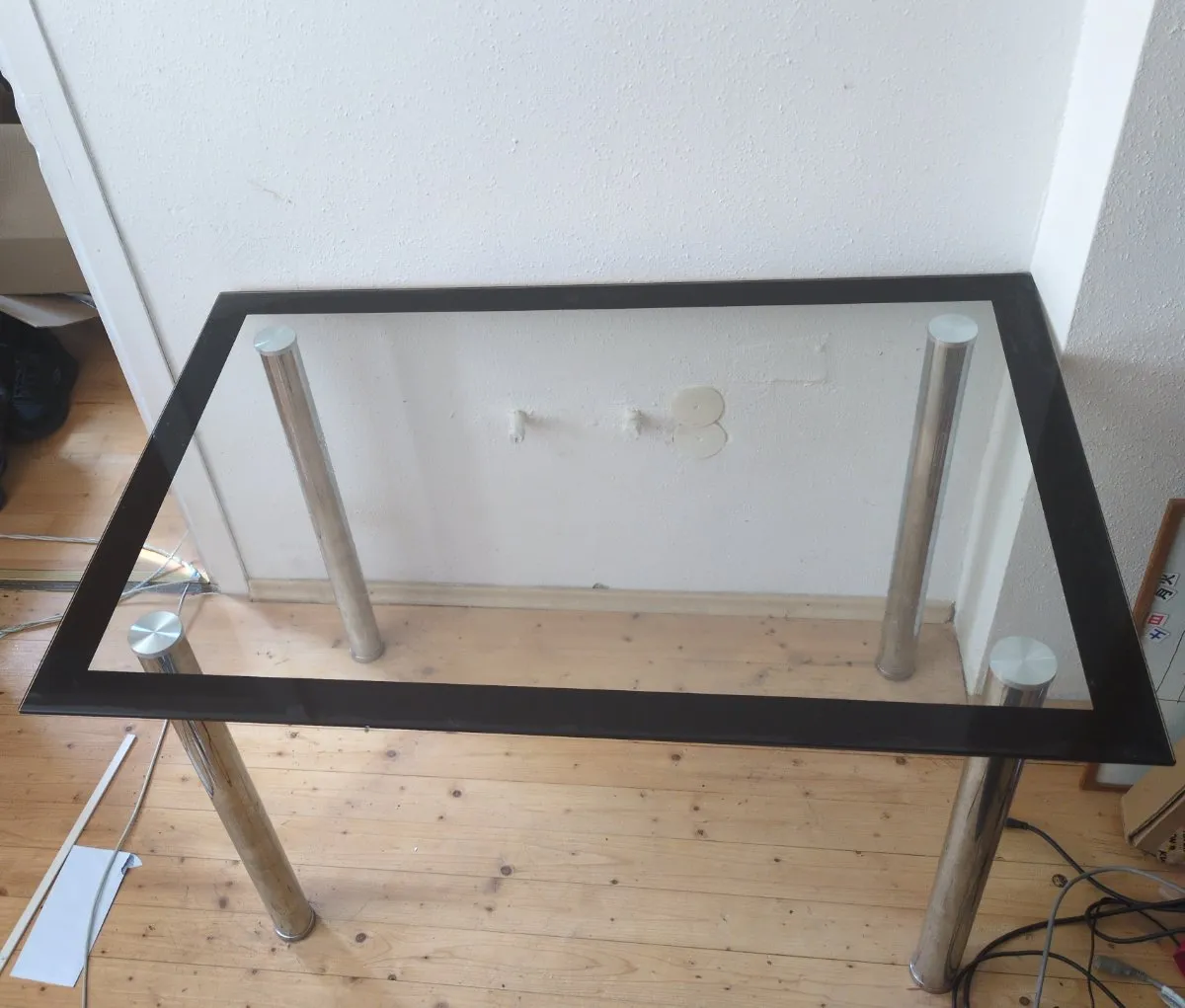 Ikea Esstisch Glas 120x80, € 15,- (8054 Seiersberg)