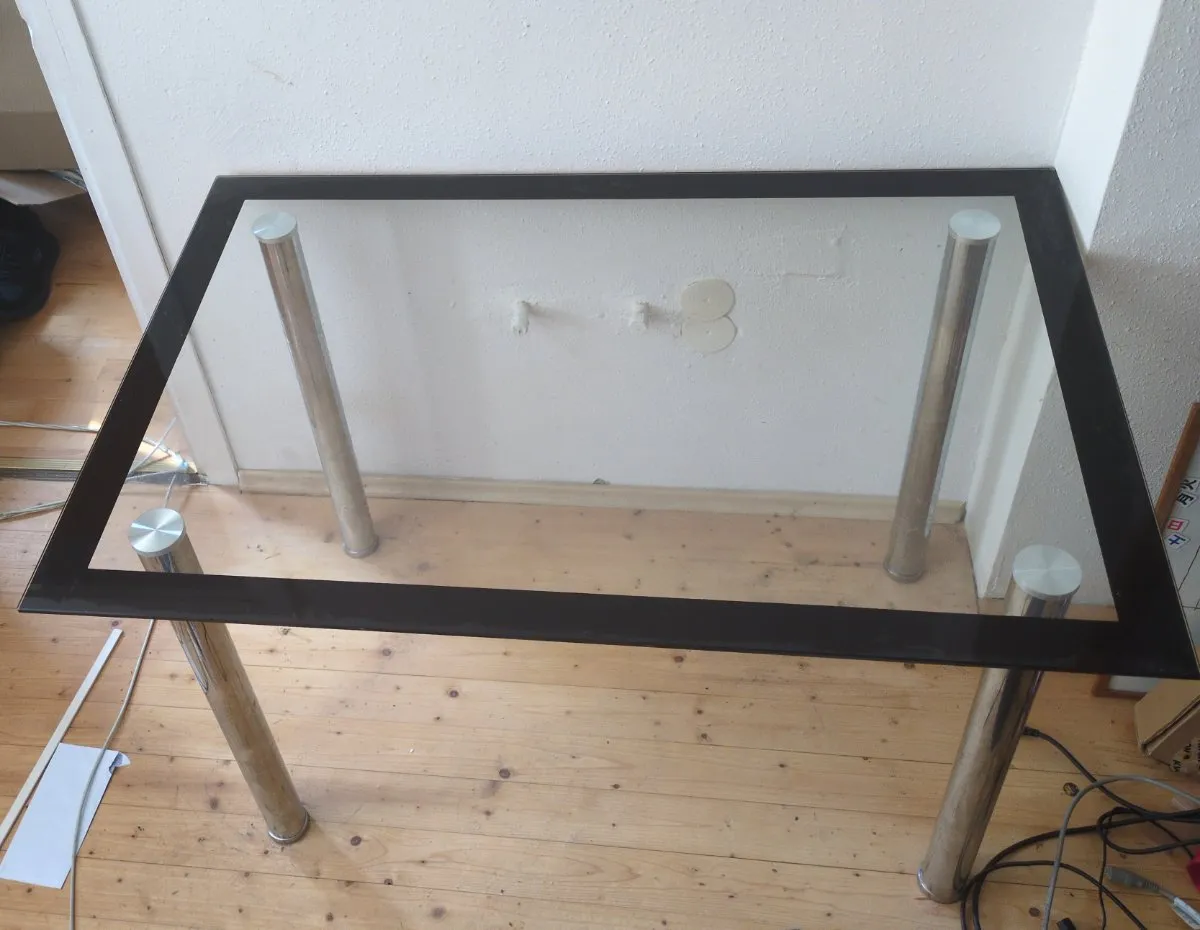 Ikea Esstisch Glas 120x80, € 15,- (8054 Seiersberg)