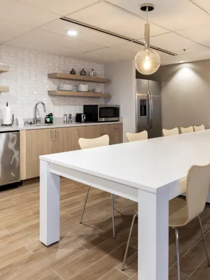 Gewerbeimmobilie mieten in Wien – 1 170 m² – Bild 4 von 9