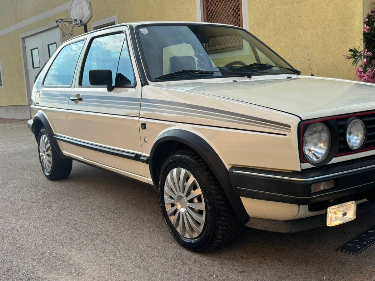 VW Golf