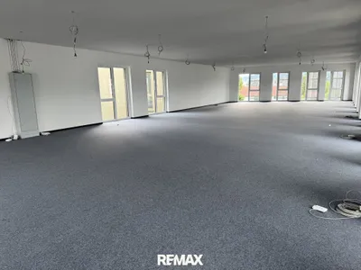 7-Zimmer-Gewerbeimmobilie kaufen in Gmunden – 237 m², € 1.019.100 – Bild 3 von 17