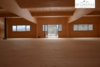 Gewerbeimmobilie mieten in Kitzbühel – 250 m², € 2.000 – Bild 2 von 6