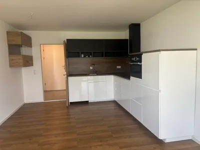 2-Zimmer-Wohnung mieten in Innsbruck-Land – 36 m², € 850 – Bild 2 von 8