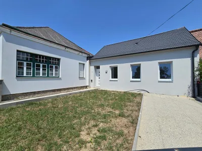 3-Zimmer-Haus kaufen in Hollabrunn – 86 m², € 425.000 – Bild 2 von 11