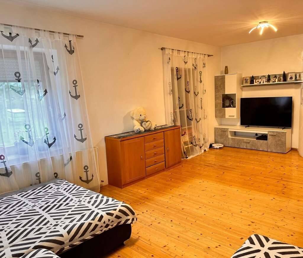 Ein oder Zweifamilienhaus - viel Platz für die ganze Familie ️, Pfaffstätt
