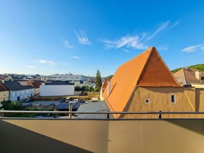 86,59 m² Wohnfläche + 11,08 m² Balkon | Lift | Tiefgarage | Zentrum, photo 2