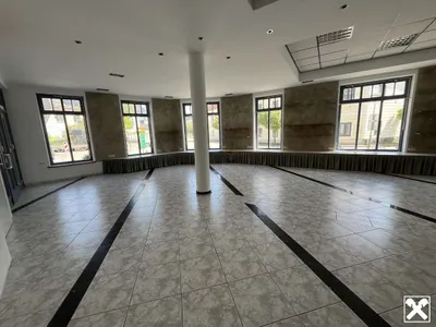 3-Zimmer-Gewerbeimmobilie mieten in Amstetten – 205 m², € 2.080 – Bild 6 von 19