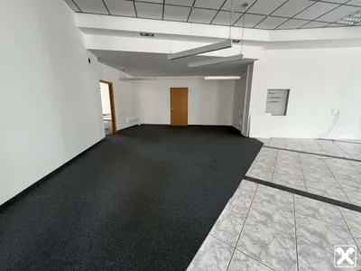 3-Zimmer-Gewerbeimmobilie mieten in Amstetten – 205 m², € 2.080 – Bild 13 von 19