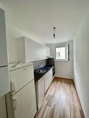 Moderne, gut geschnittene 2 Zimmer Wohnung – Bild 3