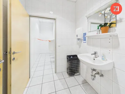 Gewerbeimmobilie mieten in Linz – 571 m², € 5.500 – Bild 3 von 20