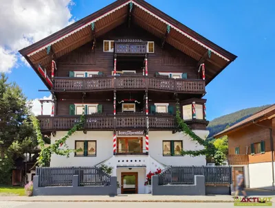 Gewerbeimmobilie kaufen in Kitzbühel – 898 m², € 2.750.000 – Bild 1 von 37