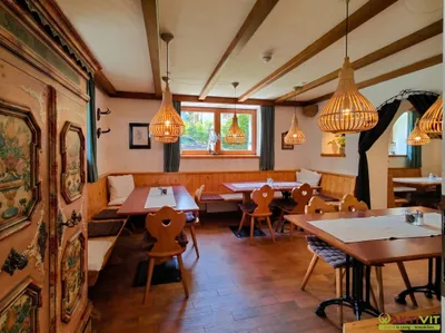 Gewerbeimmobilie kaufen in Kitzbühel – 898 m², € 2.750.000 – Bild 7 von 37