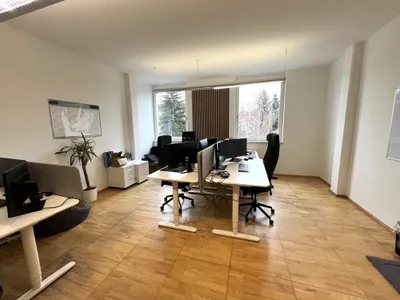 Gewerbeimmobilie mieten in Graz – 370 m², € 13 – Bild 2 von 9
