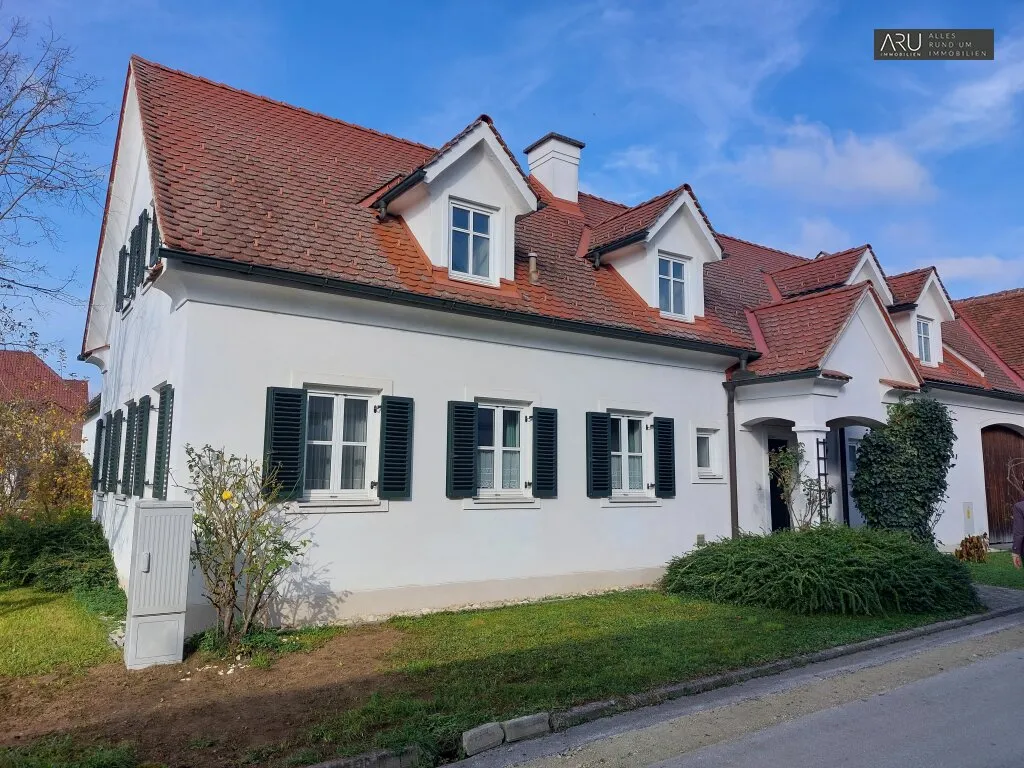 **Schöner Vierkanthof in guter Lage ausbaufähig** - Ansicht 3