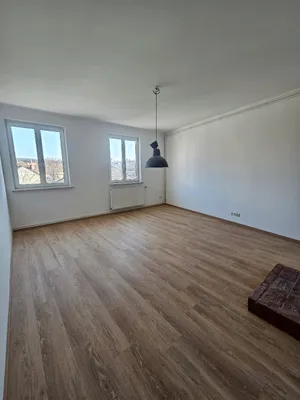 3-Zimmer-Wohnung mieten in Horn – 78 m², € 730 – Bild 2 von 14