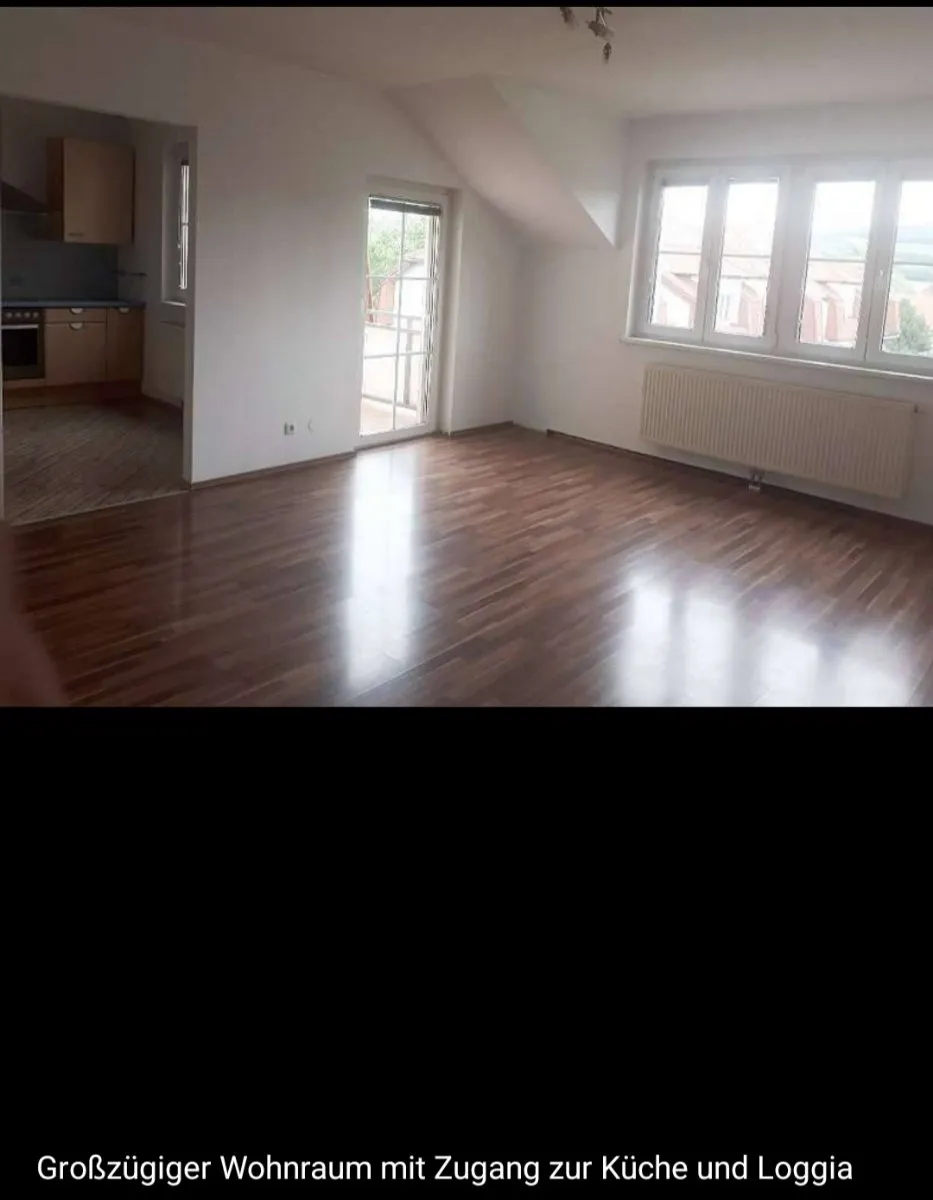 Familienfreundliche Wohnung mit Loggia und eigenem versperrbarem PKW-Garagenplatz - Ansicht 2